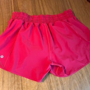 Lululemon VGUC shorts size 8